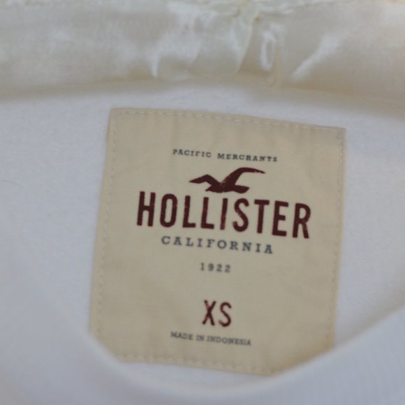 Hollister Rose Embroidered Sweater - Picture 2 of 3